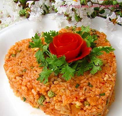 鸡肉泡菜炒饭