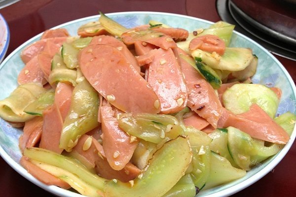 黄瓜炒火腿 家常菜