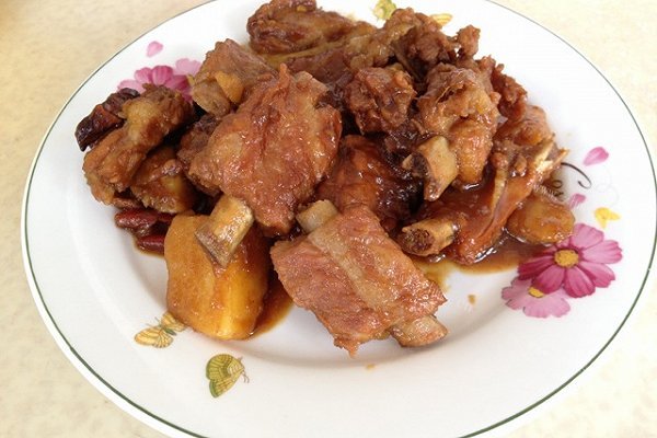红烧排骨