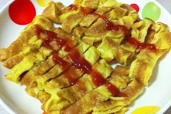 蛋皮遇见蕃茄沙司