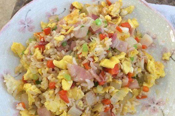 家常培根蛋炒饭
