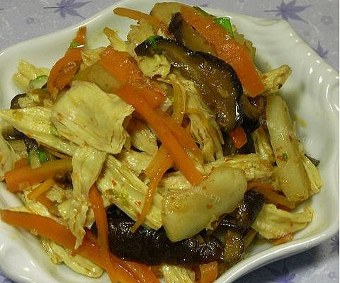 杂素拌腐竹
