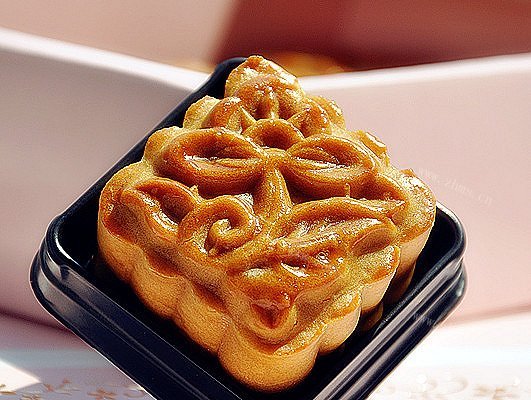 广式枣泥月饼