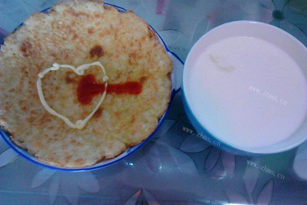 米饭鸡蛋饼