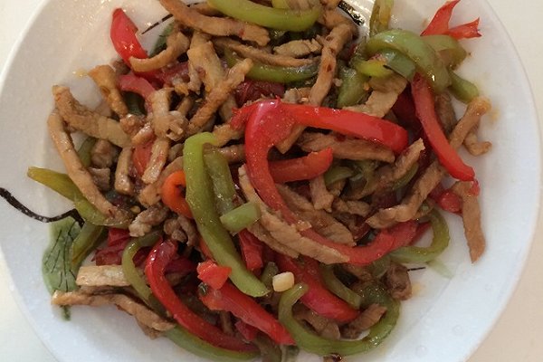 青椒炒肉丝