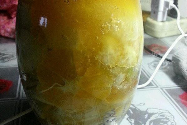 自制简易版水果酵素