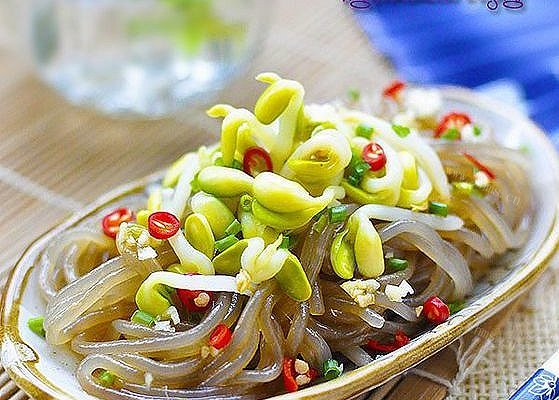 黄豆芽凉拌菜