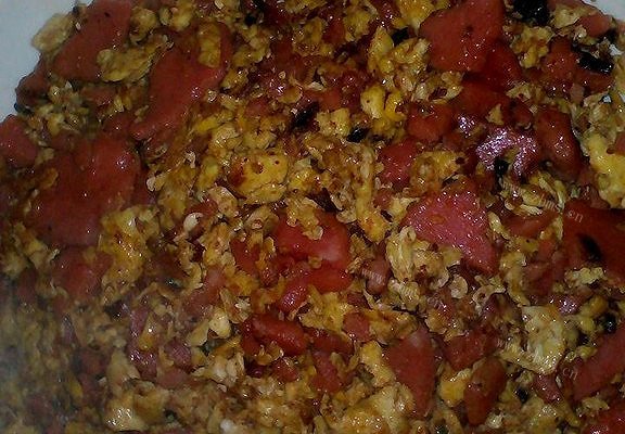 草原红太阳风味三文治火腿鸡蛋