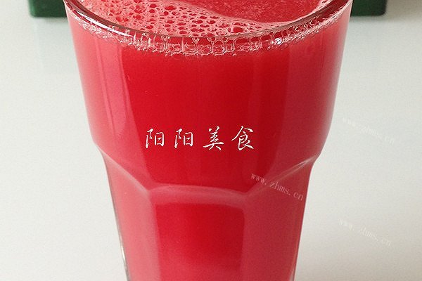 自制变变花样“喝”西瓜