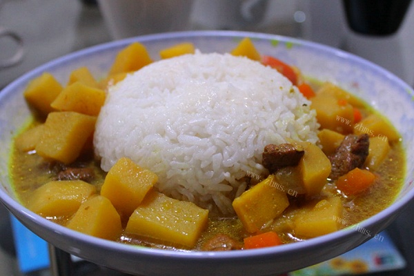 咖喱牛肉饭