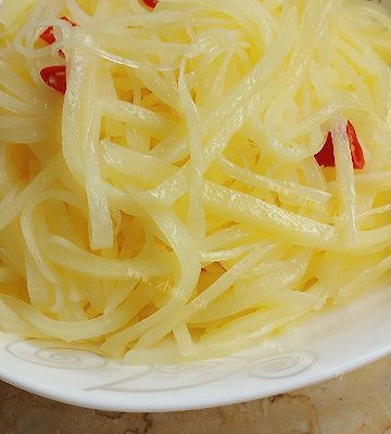 美味酸辣土豆丝