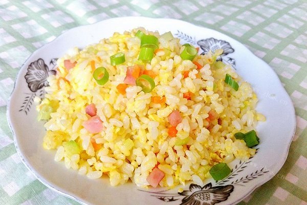黄金蛋炒饭（全蛋预拌法）