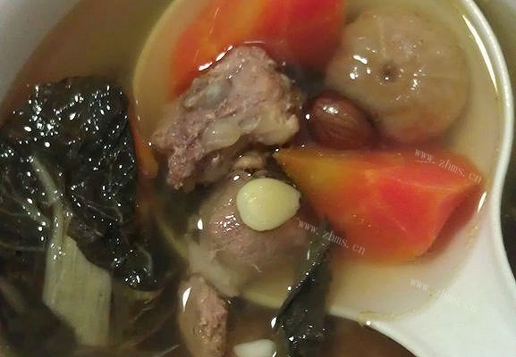 家常菜干胡萝卜排骨汤