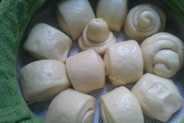 原汁原味玉米刀切馒头