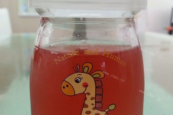 自制草莓果冻