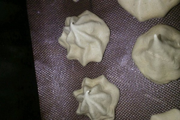 抹茶蛋白霜饼干