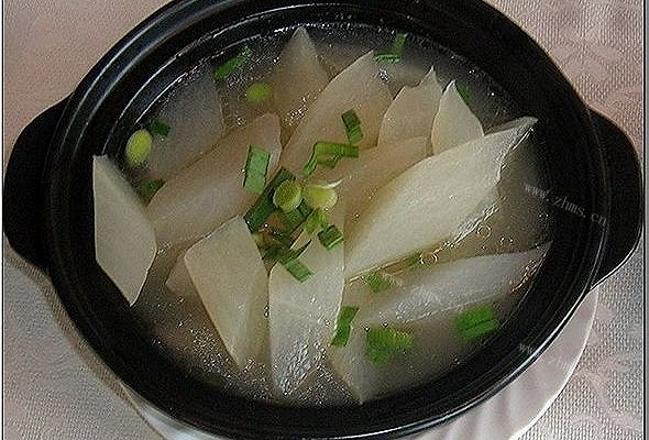 鸡汤萝卜