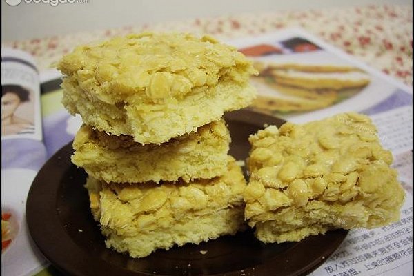简单的牛油西瓜子仁酥块