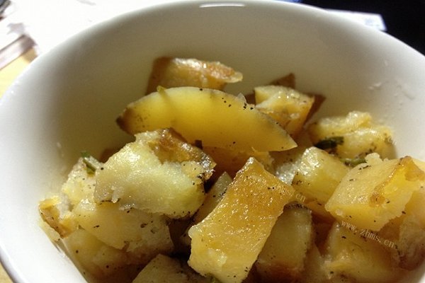 黑胡椒土豆粒