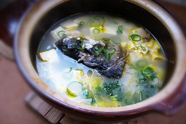 鱼头豆腐汤