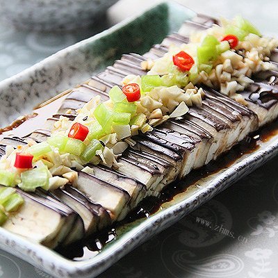 蒜香茄条
