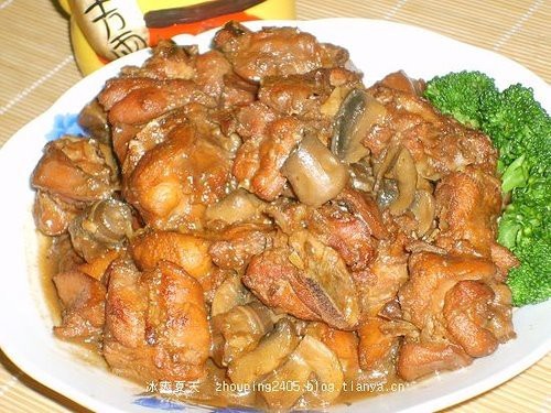 味道不错的红烧兔腿