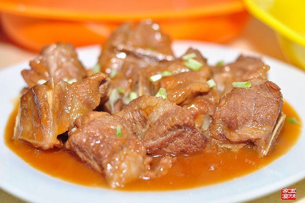 糖醋排骨(酸甜微辣)