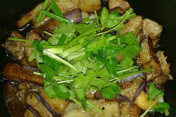 好吃鱼香茄子煲