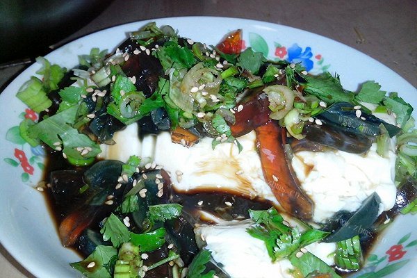 皮蛋豆腐