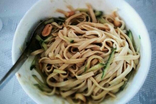 武汉美食之热干面