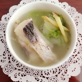 「清热汤品」白菜鱼腩汤