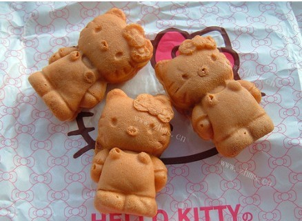 Kitty人形烧