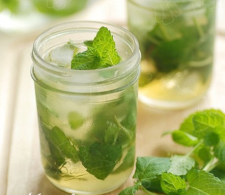 #美食记#冰爽薄荷蜂蜜茶