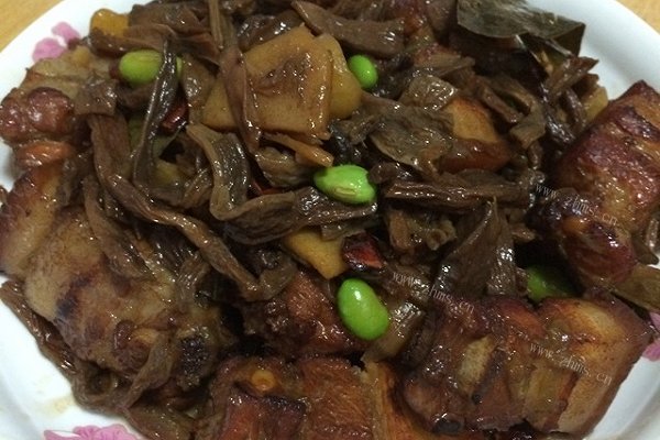 美味的干豆角红烧肉