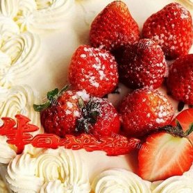 健康的草莓奶油蛋糕