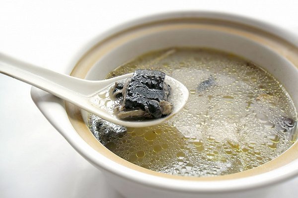家常乌鸡汤