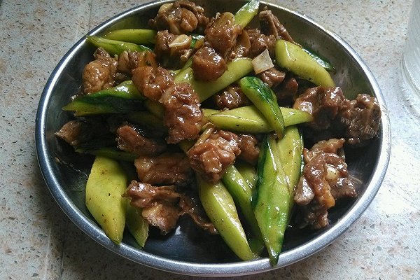 排骨炒青瓜