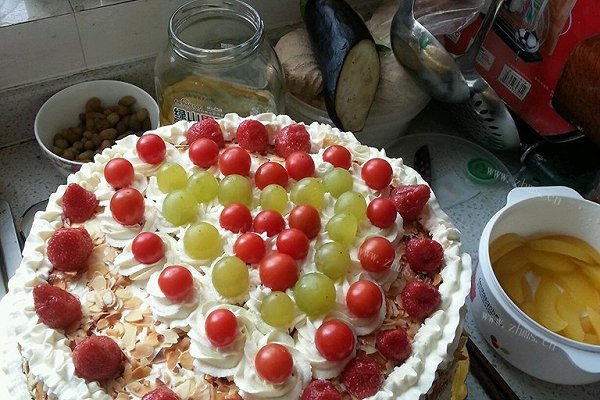 杏仁片生日蛋糕