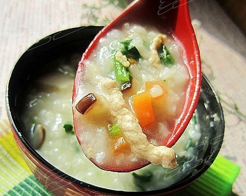肉丝菜菇粥