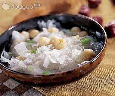 #美食派#竹笋银耳汤