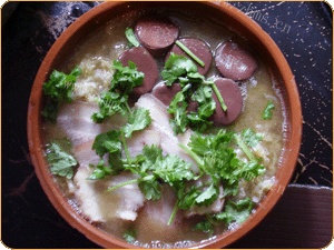 酸菜炖白肉血肠