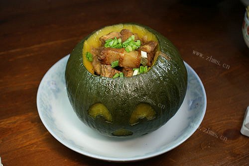 笋干红烧肉之南瓜盅