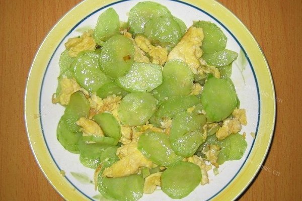 家常菜清炒黄瓜鸡蛋