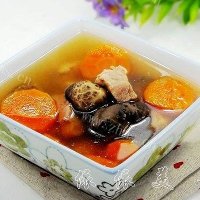 胡萝卜香菇瘦肉汤