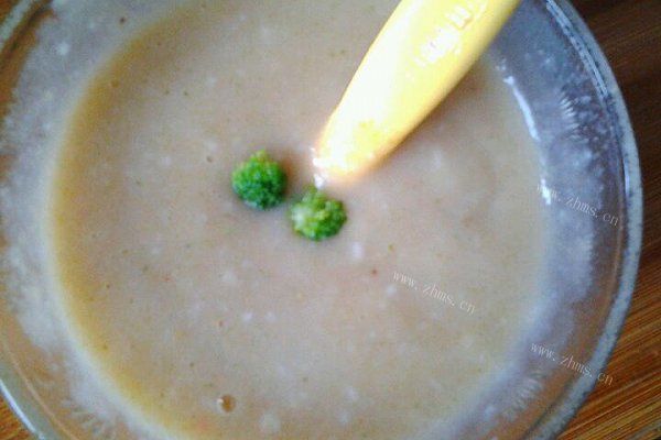 宝宝辅食之西兰花米糊