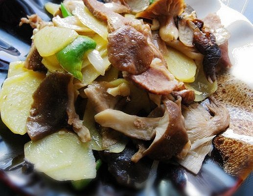 榛蘑土豆片