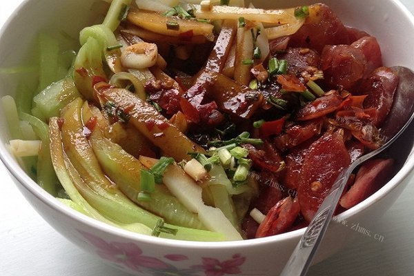 广式香肠拌饭