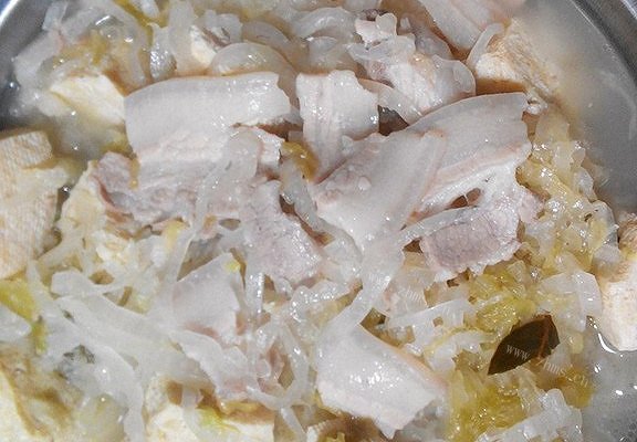 东北酸菜系列酸菜炖冻豆腐