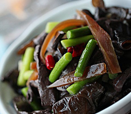 酱瓜炒鸭血