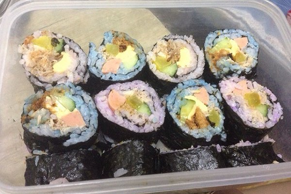 彩色紫菜包饭 彩色寿司卷